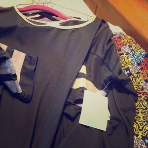 Lularoe tops